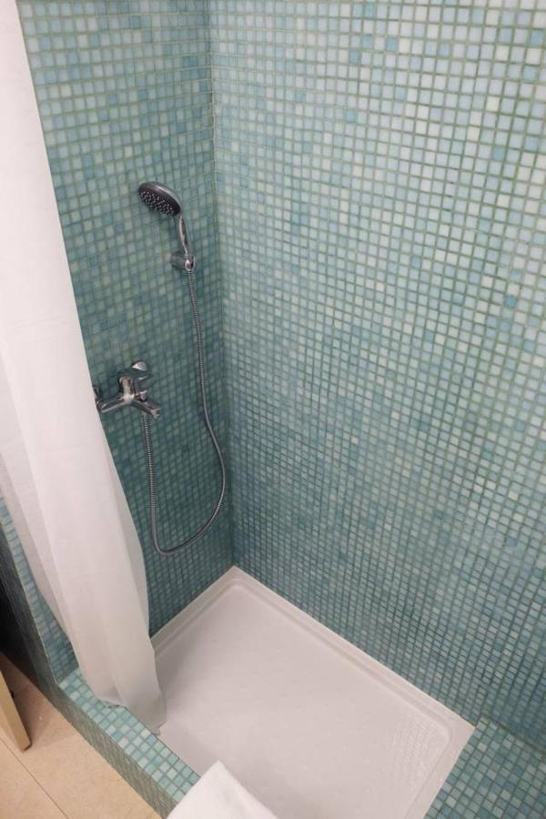 Central 2 Bedroom Apt W/Garden And Pantheon Views Lisbon Exterior photo